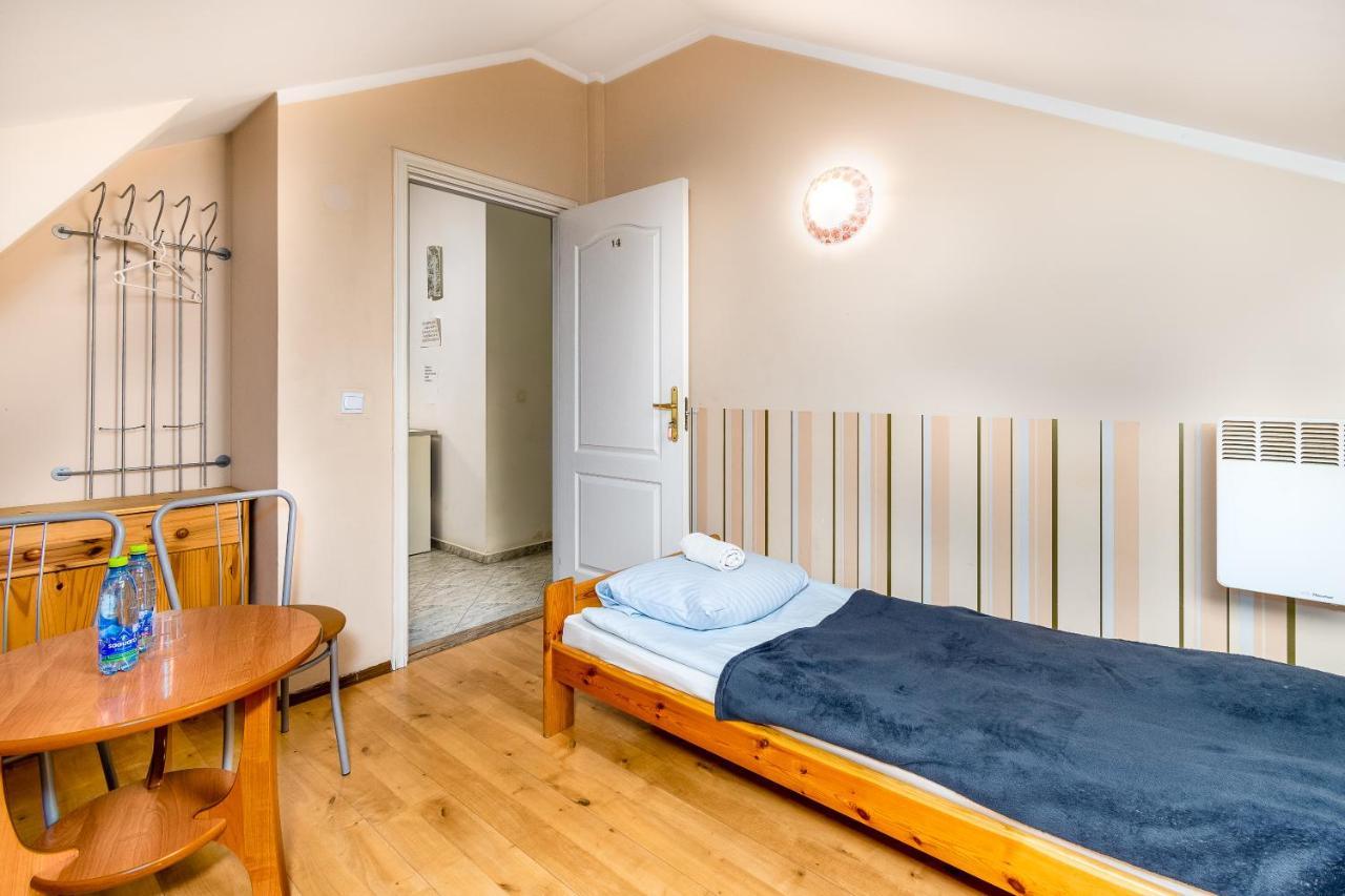 Hostel Koral Щецин Екстер'єр фото